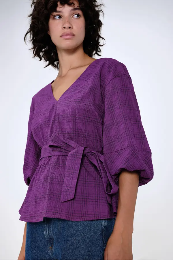 Aligne Aligne Bluza 'Guava'  tamno ljubičasta / crna