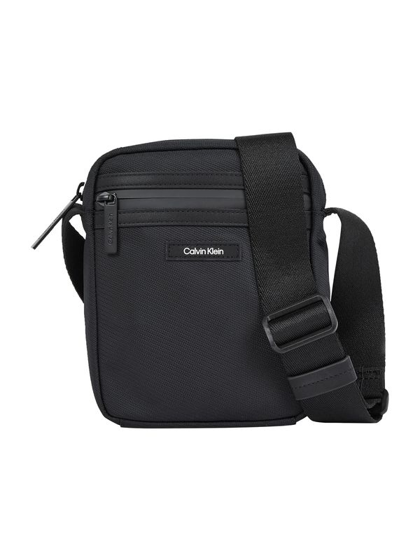 Calvin Klein Calvin Klein Torba preko ramena 'ESSENTIAL'  crna