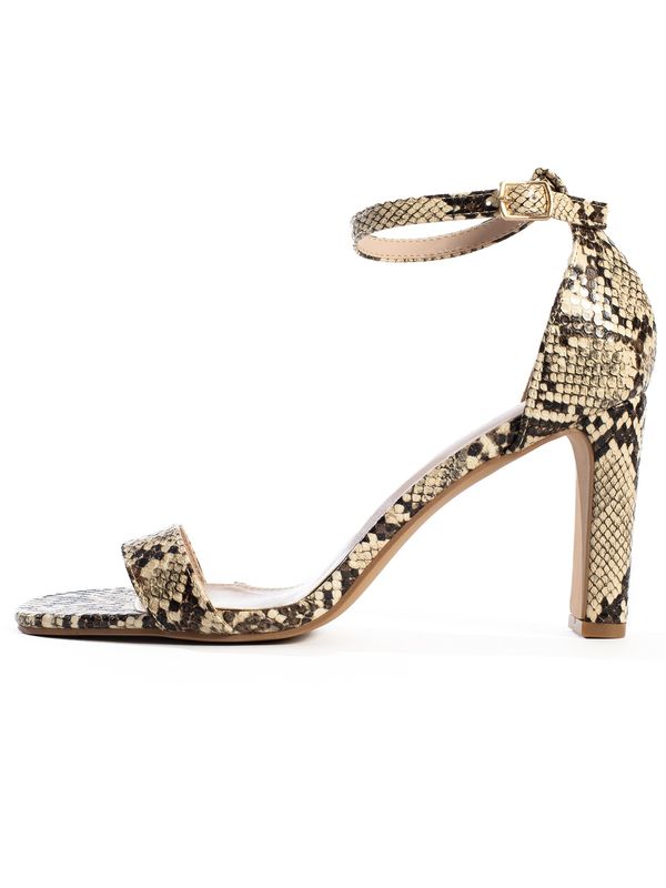 Celena Celena Sandale 'Carmen'  bež