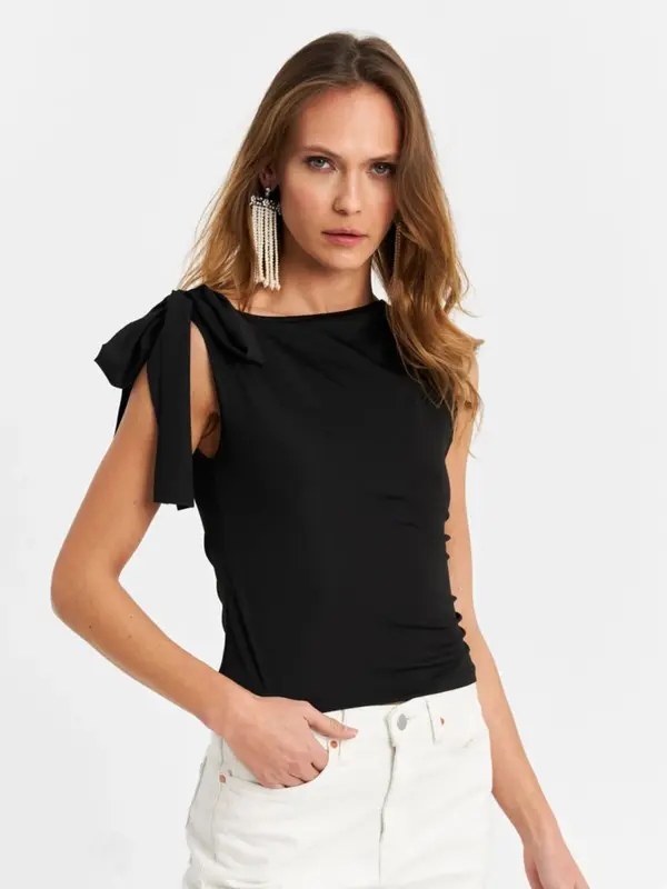 Cool & Sexy Cool & Sexy Top  crna