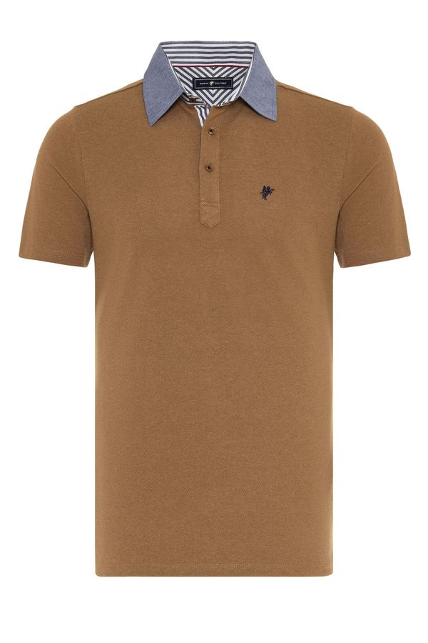 DENIM CULTURE DENIM CULTURE Majica 'Arben'  smeđa