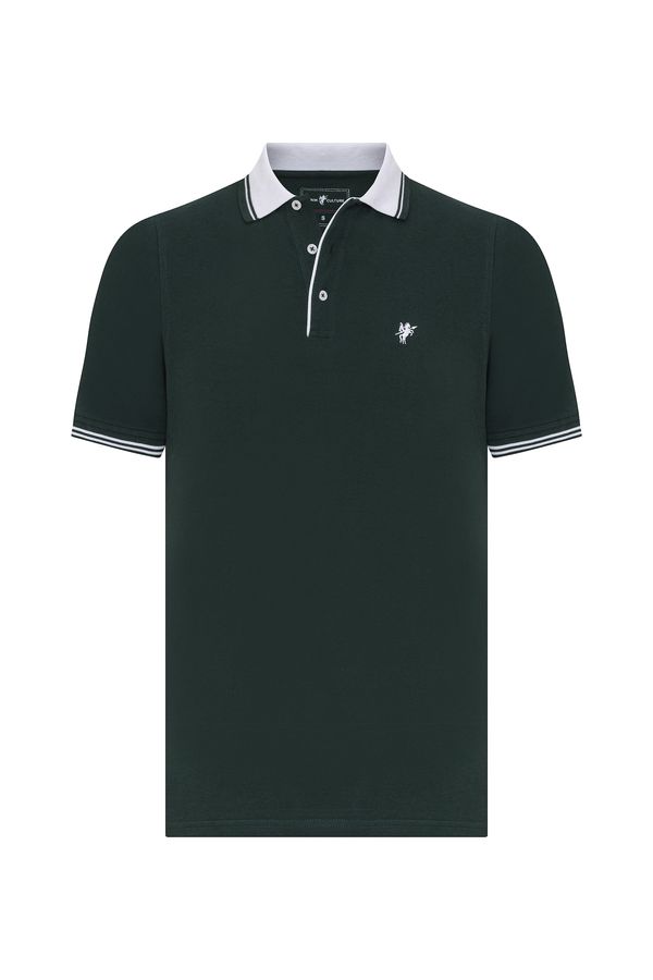 DENIM CULTURE DENIM CULTURE Majica 'Beckett'  kraljevski zelena / bijela