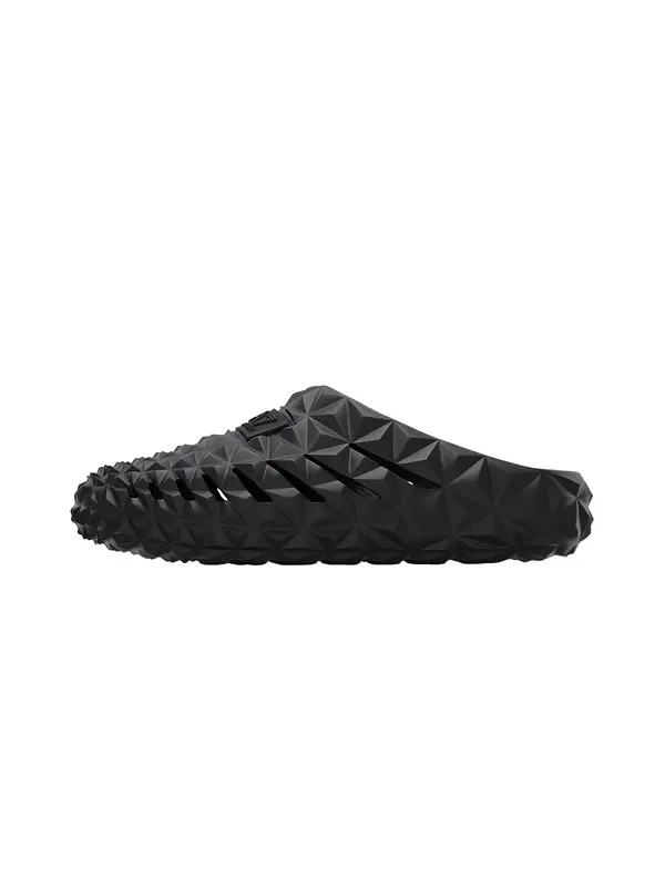 EA7 Emporio Armani EA7 Emporio Armani Natikače s potpeticom  crna