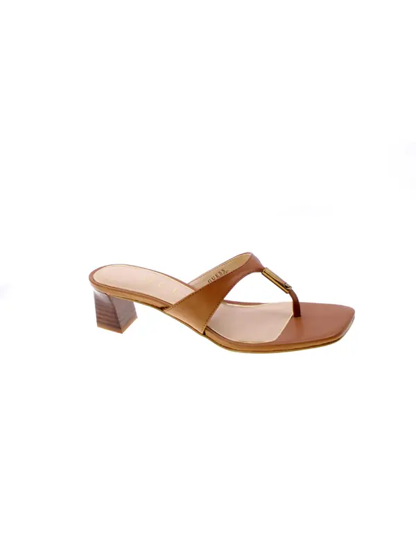 GUESS GUESS Sandale  smeđa