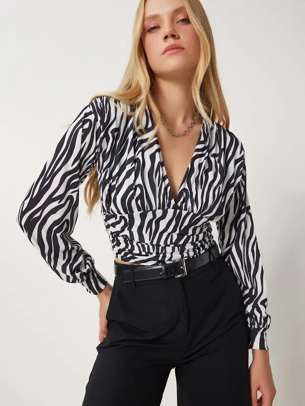 Happiness İstanbul Happiness İstanbul Bluza  crna / bijela