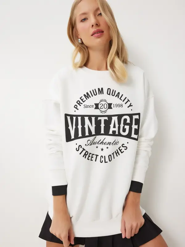 Happiness İstanbul Happiness İstanbul Sweater majica  ecru/prljavo bijela / crna