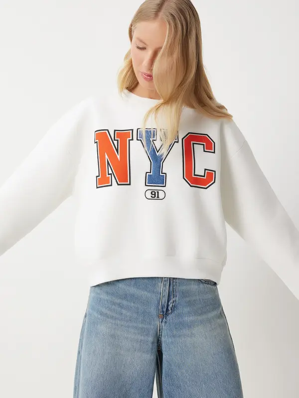 Happiness İstanbul Happiness İstanbul Sweater majica  ecru/prljavo bijela / plava / narančasta / crvena / crna