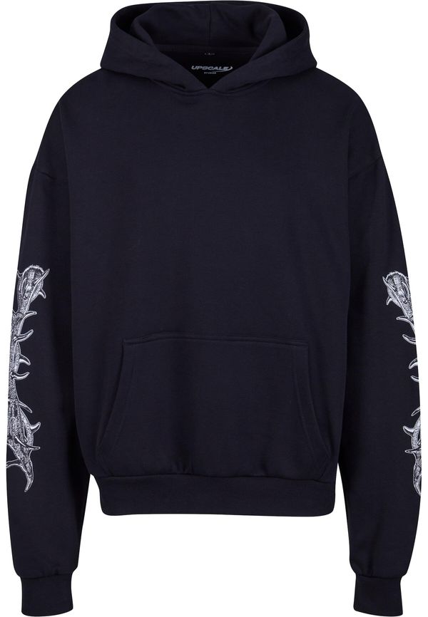 MT Upscale MT Upscale Sweater majica 'God Loyalty Love'  crvena / crna / srebro