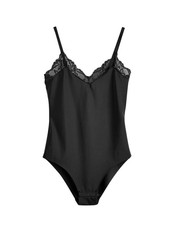 Next Next Bodi  crna