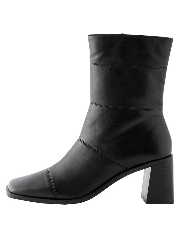 Next Next Čizmice  crna