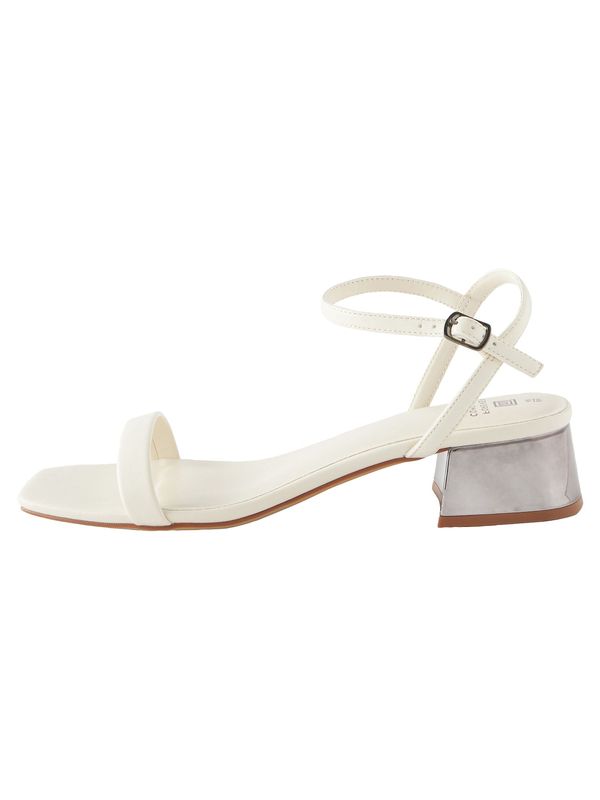 Next Next Sandale  bijela