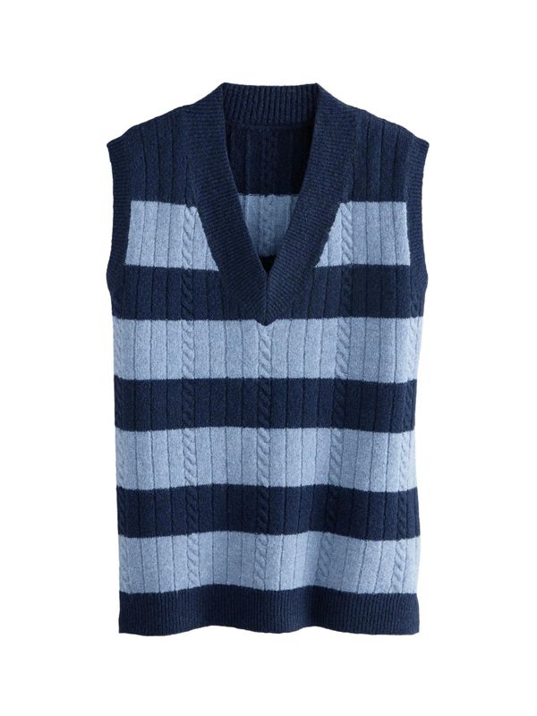 Next Next Top s naramenicama  plava