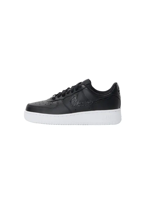 Nike Sportswear Nike Sportswear Niske tenisice 'Air Force 1 '07 SE'  crna