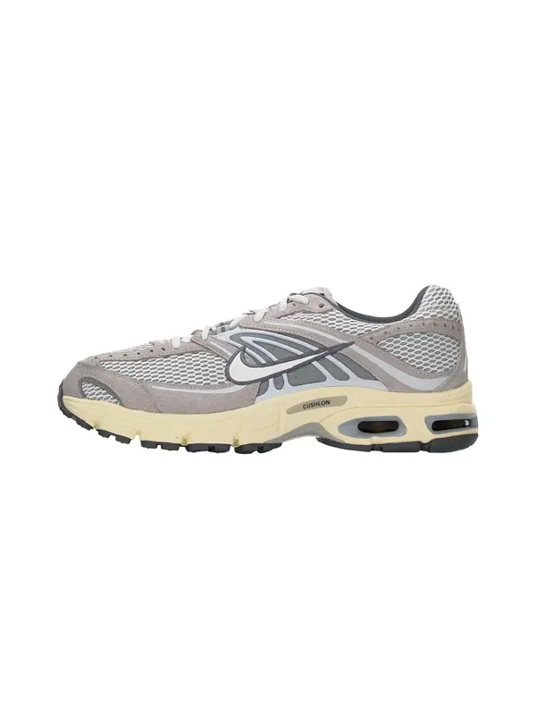 Nike Sportswear Nike Sportswear Niske tenisice 'AIR MAX MOTO 2K'  boja pijeska / svijetlosiva / tamo siva