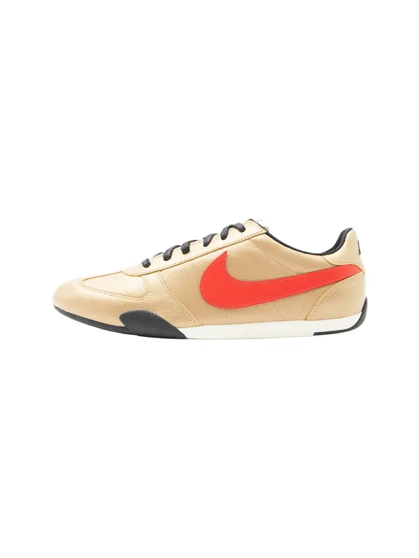 Nike Sportswear Nike Sportswear Niske tenisice 'SPRINT SISTER'  zlatna / narančasta