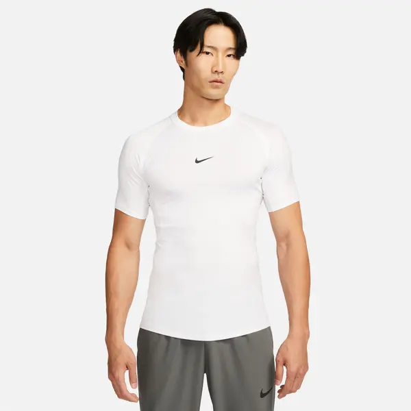 NIKE NIKE Tehnička sportska majica 'Pro'  crna / bijela