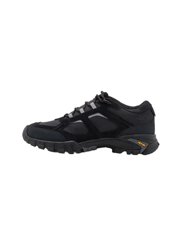OAKLEY OAKLEY Niske tenisice 'Sierra Terrain'  crna