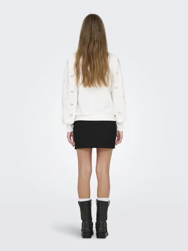 ONLY ONLY Sweater majica 'ONLFemme'  bijela