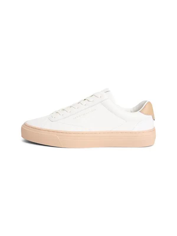 TOMMY HILFIGER TOMMY HILFIGER Niske tenisice  boja devine dlake (camel) / svijetlobež