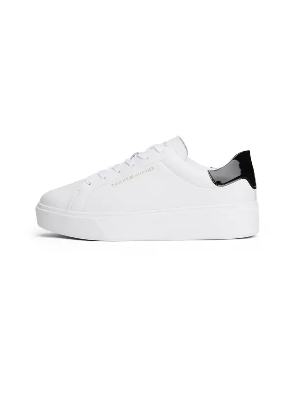 TOMMY HILFIGER TOMMY HILFIGER Niske tenisice 'CHIC'  zlatna / crna / bijela