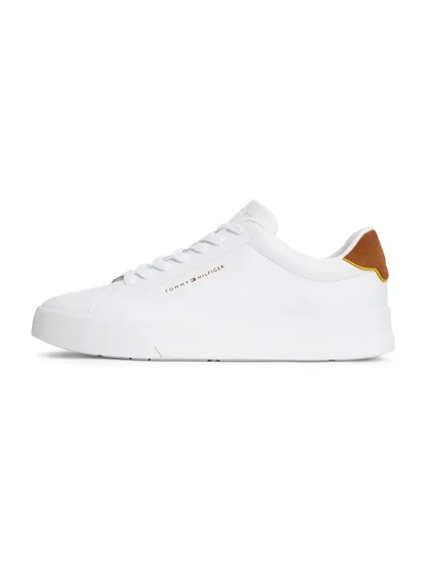 TOMMY HILFIGER TOMMY HILFIGER Niske tenisice 'COURT ESS'  konjak / bijela