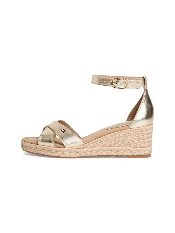 TOMMY HILFIGER TOMMY HILFIGER Sandale s remenčićima  zlatna