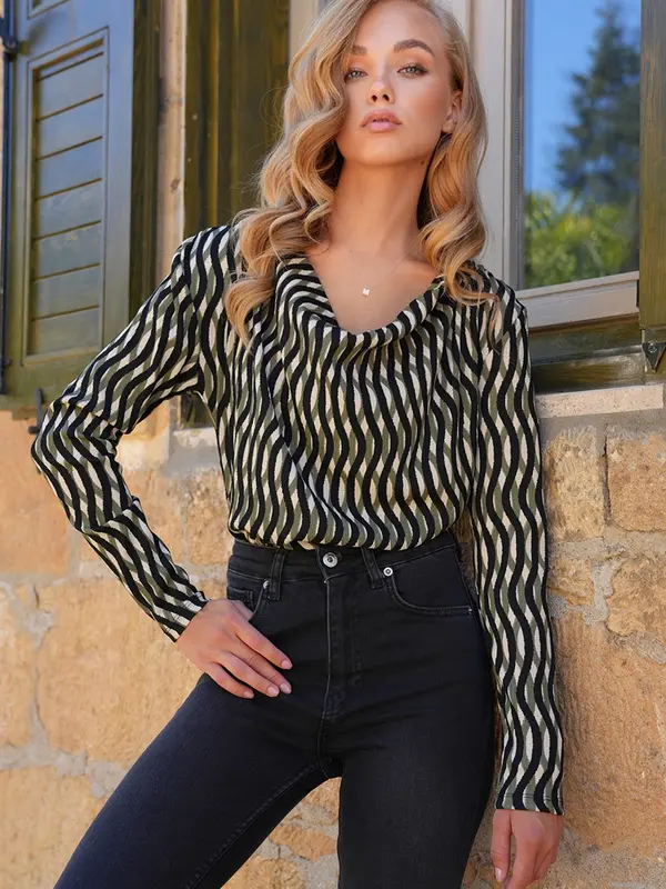 Trend Alaçatı Stili Trend Alaçatı Stili Majica  zelena / crna / bijela