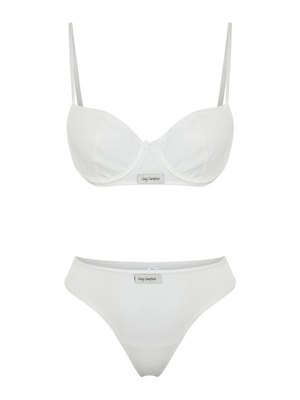 Trendyol Trendyol Kompleti donjeg rublja  bijela