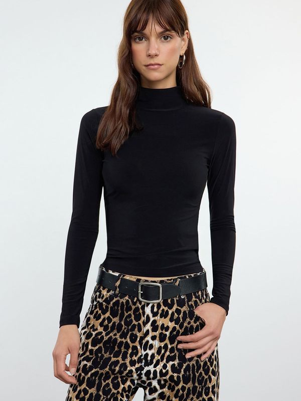 Trendyol Trendyol Majica  crna