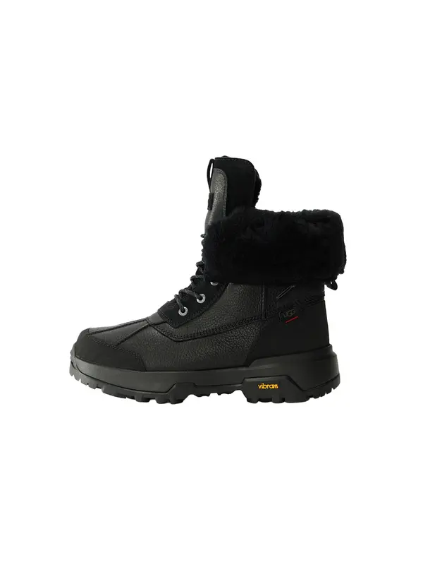 UGG UGG Gležnjače na vezanje 'Adirondack XXV'  crna