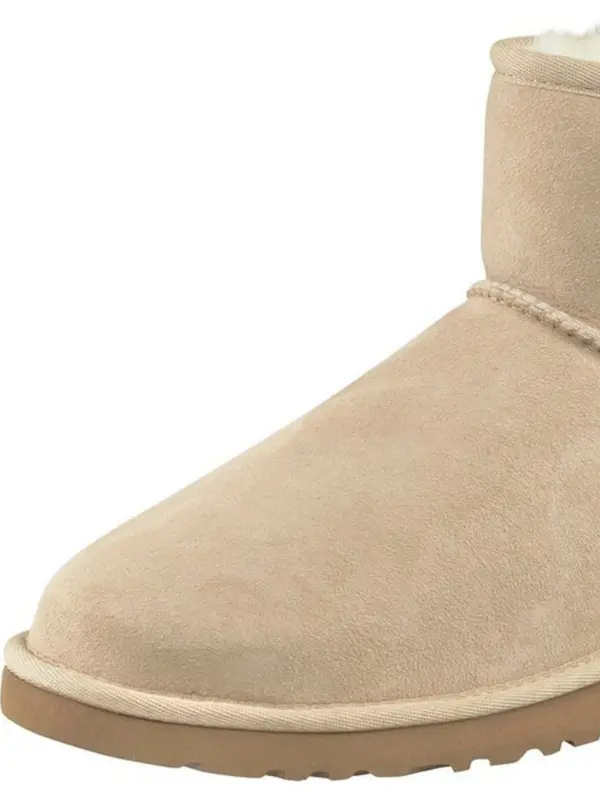 UGG UGG Ležerne čizme 'Classic Mini 2'  cappuccino