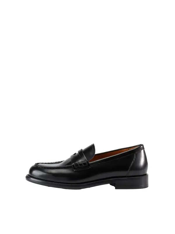 VAGABOND SHOEMAKERS VAGABOND SHOEMAKERS Slip On cipele 'LINN'  crna