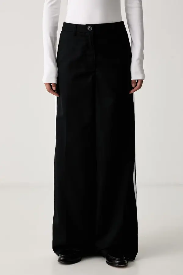 adidas Originals adidas Originals hlače za žene s pamukom Tailored