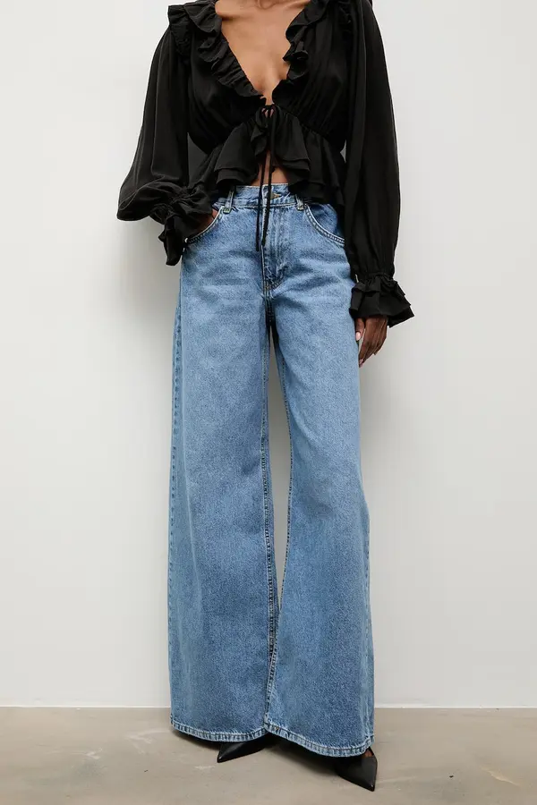 Answear.LAB Answear.LAB relaxed fit traperice za žene