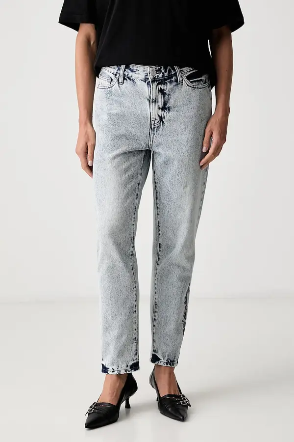 Armani Exchange Armani Exchange Boyfriend traperice za žene