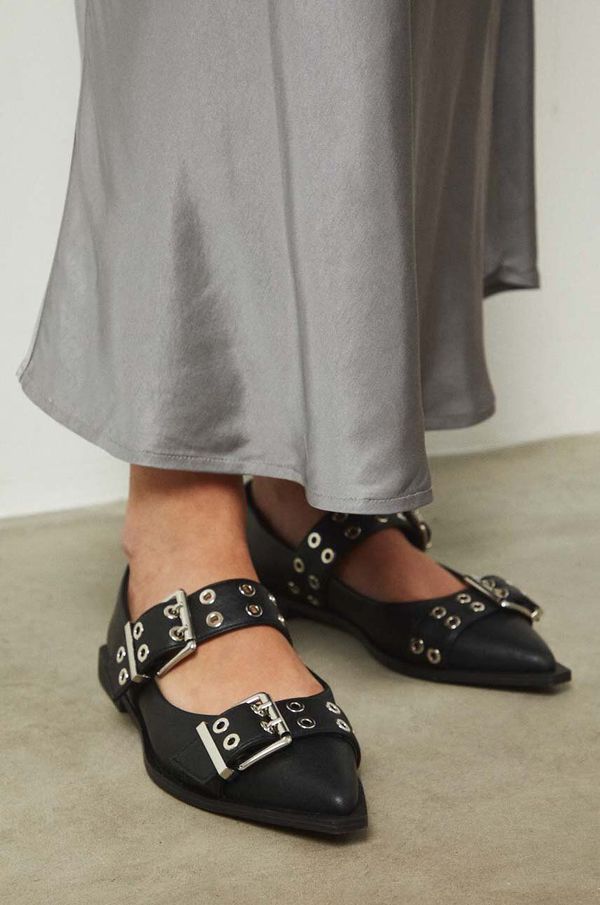 Medicine Balerinke Medicine boja: crna