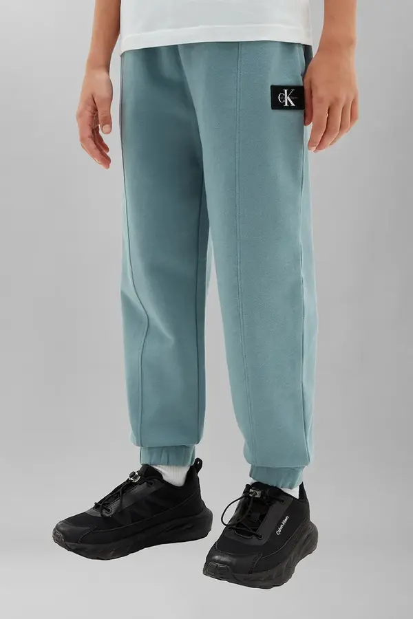 Calvin Klein Jeans Calvin Klein Jeans donji dio trenirke za djecu od pamuka