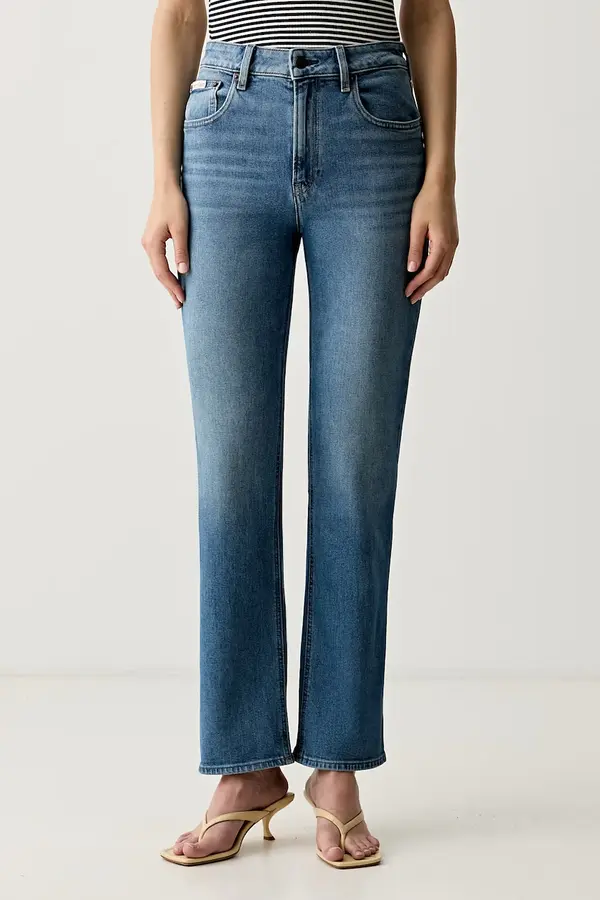 Calvin Klein Jeans Calvin Klein Jeans ravne traperice za žene