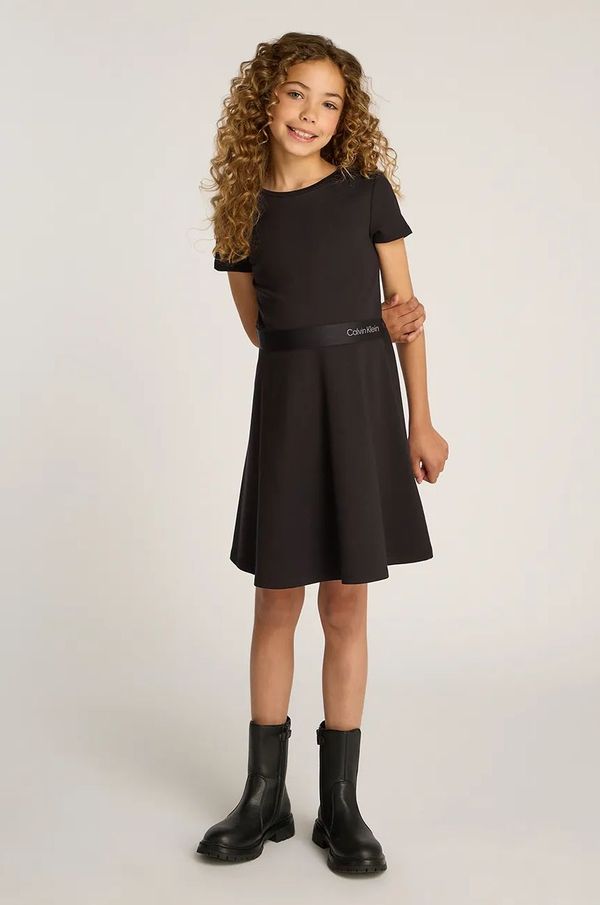 Calvin Klein Jeans Dječja haljina Calvin Klein Jeans boja: crna, mini, širi se prema dolje, IG0IG02769