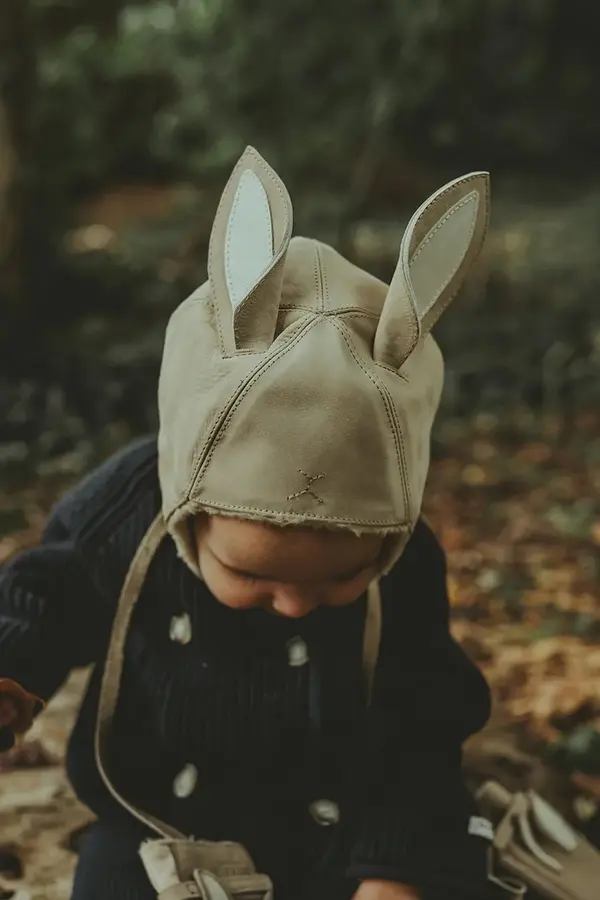 Donsje Dječja kapa od brušene kože Donsje Kapi Classic Hat Bunny