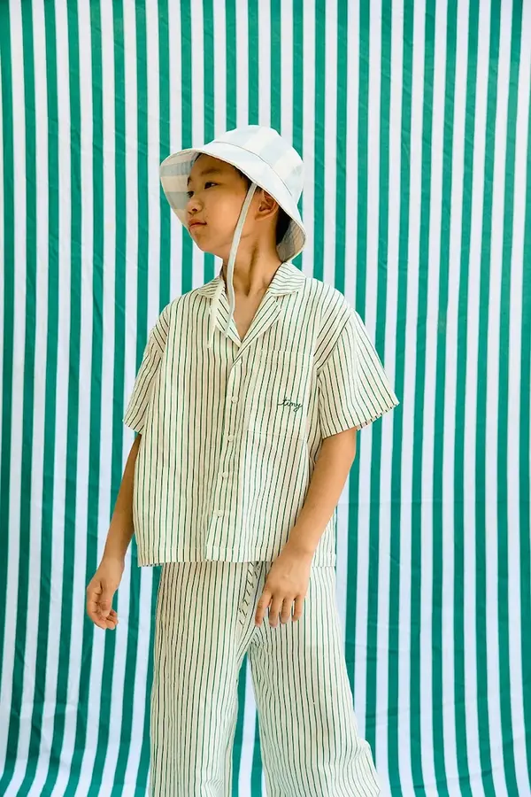 Tinycottons Dječja košulja s dodatkom lana Tinycottons EMERALD STRIPES SHIRT