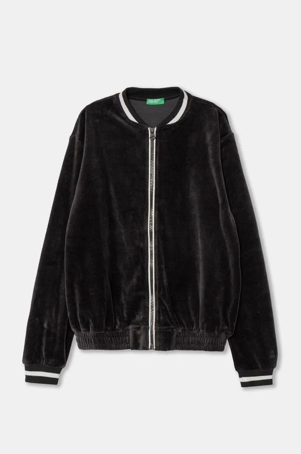 United Colors of Benetton Dječja majica od velura United Colors of Benetton boja: crna, bez uzorka, 3UK0C503W