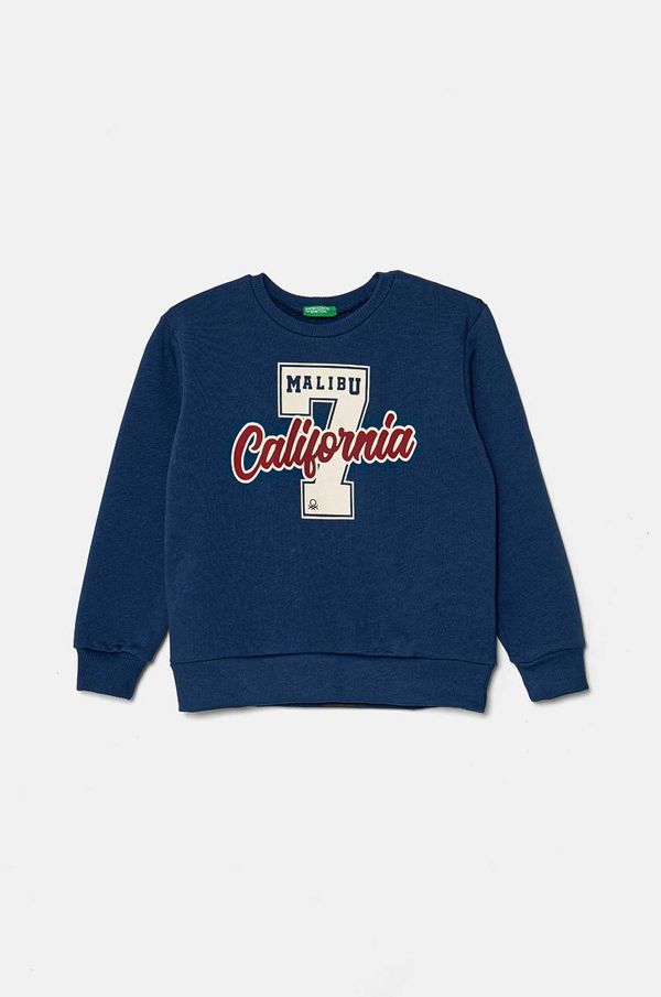 United Colors of Benetton Dječja pamučna dukserica United Colors of Benetton boja: tamno plava, s tiskom, 3FWYC10K6