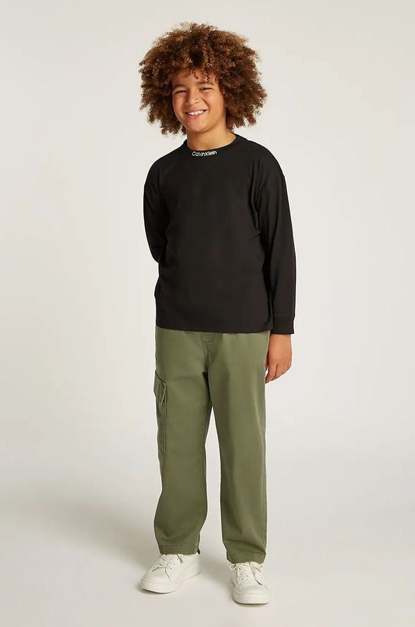 Calvin Klein Jeans Dječja pamučna majica dugih rukava Calvin Klein Jeans boja: crna, bez uzorka, IB0IB02354