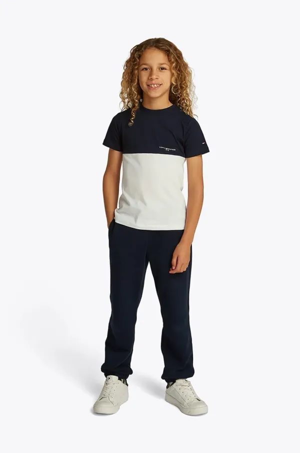 Tommy Hilfiger Dječja pamučna majica kratkih rukava Tommy Hilfiger boja: crna, bez uzorka, KB0KB09617