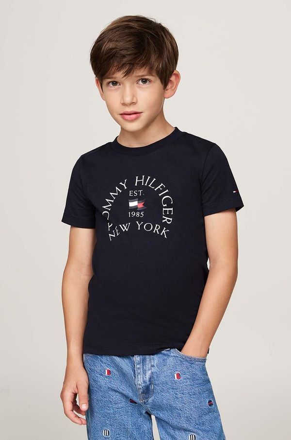 Tommy Hilfiger Dječja pamučna majica kratkih rukava Tommy Hilfiger boja: tamno plava, s tiskom, KB0KB09278