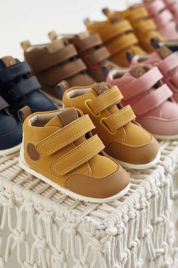 Mayoral Dječje polucipele Mayoral boja: žuta