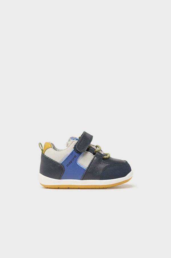 Mayoral Dječje polucipele od brušene kože Mayoral boja: smeđa