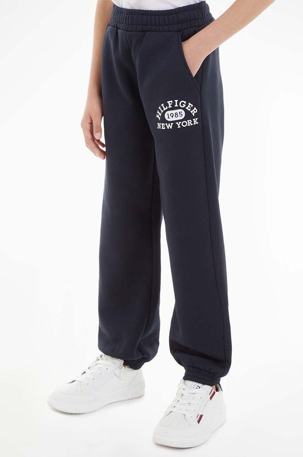 Tommy Hilfiger Dječji donji dio trenirke Tommy Hilfiger boja: tamno plava, s tiskom