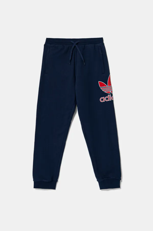 adidas Originals Dječji pamučni donji dio trenirke adidas Originals boja: tamno plava, s aplikacijom, JC9142